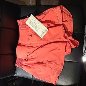 NWT s.4 lululemon hotty hot shorts